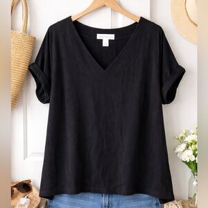 Ava and Viv Black Short Sleeve V Neck Blouse 1X
